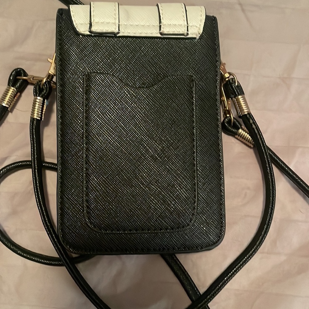 Purse - Picture 4 of 4